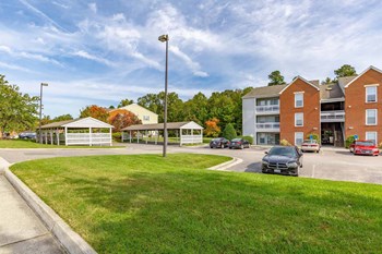 Outside View - Photo Gallery 5