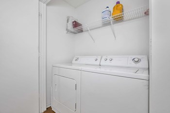 Laundry - Photo Gallery 2