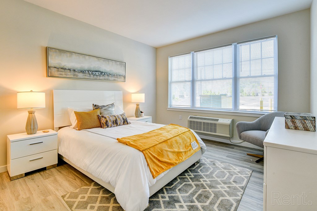 Gorgeous Bedroom at Solo at North Bergen, North Bergen, NJ, 07047