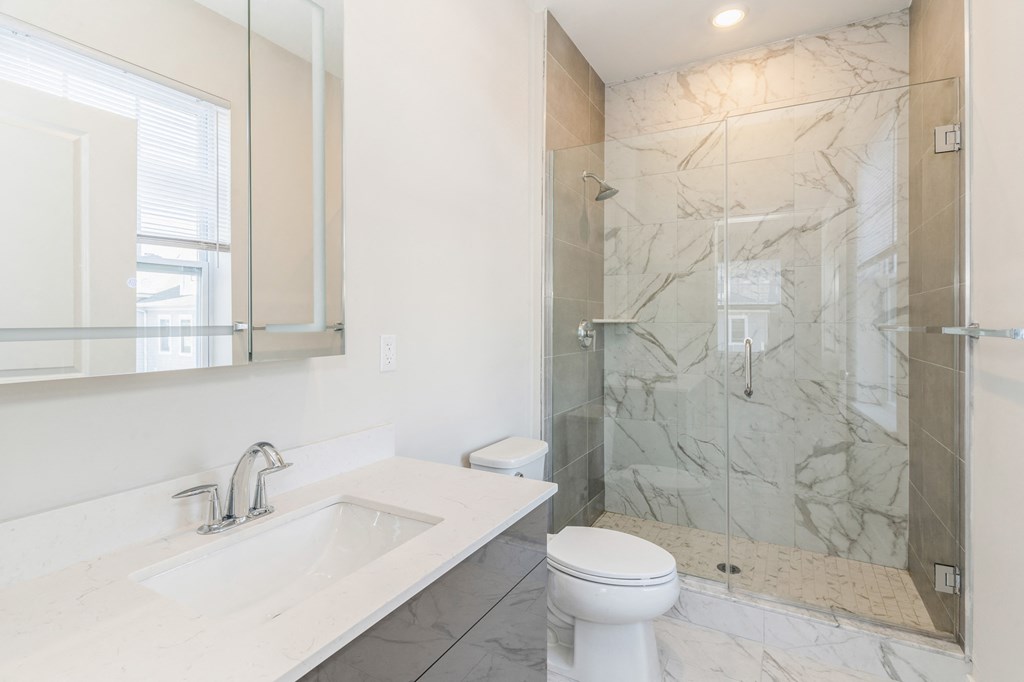 Bathroom With Bathtub at Solo at North Bergen, North Bergen, NJ, 07047