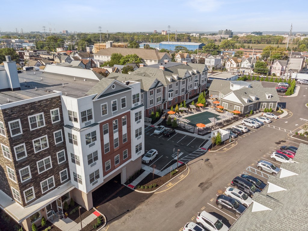 Building Exterior at Solo at North Bergen, North Bergen, 07047