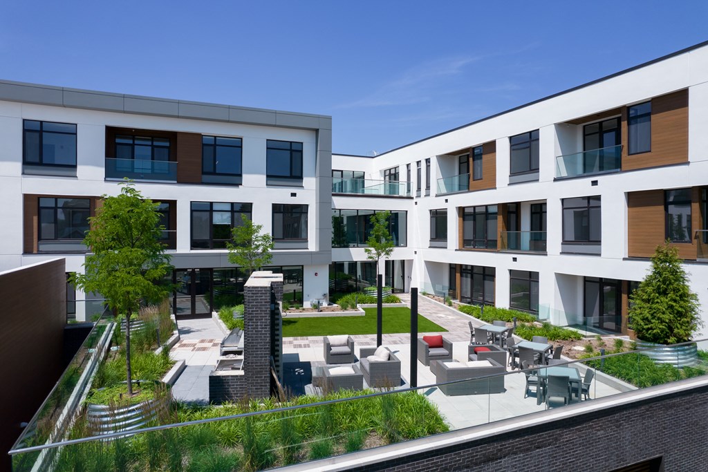 Courtyard Garden at The Rail at Red Bank, New Jersey