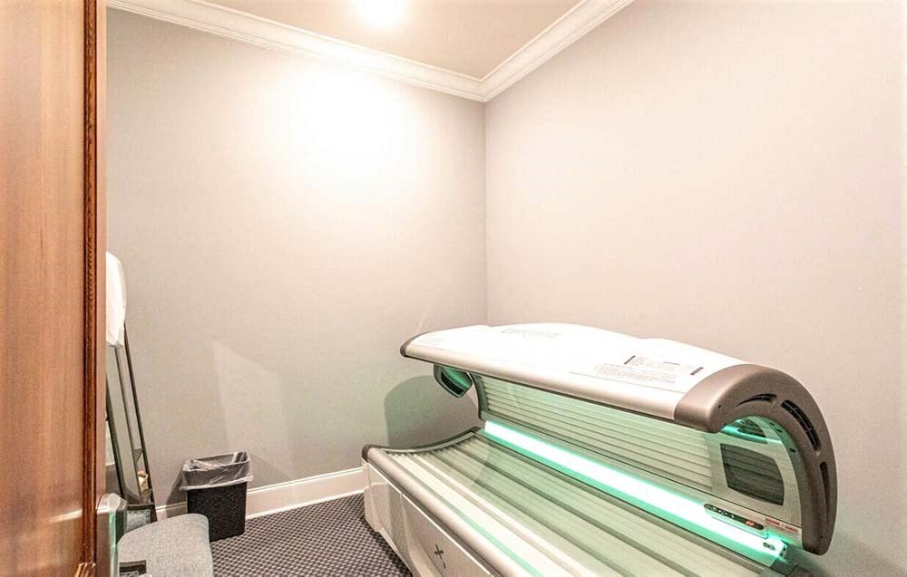 Tanning Bed at Overall Creek, Tennessee