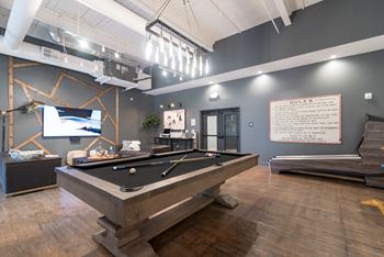 Resident Lounge with Billiards