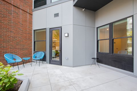 Private outdoor courtyard space at The Rail at Bound Brook, NJ.