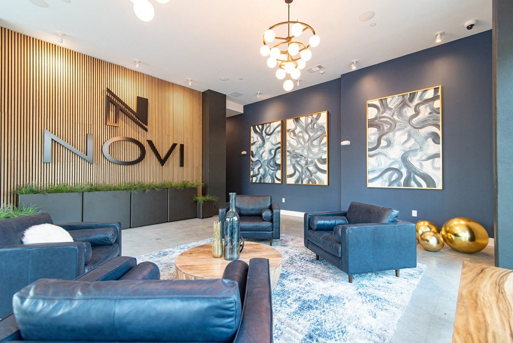 NOVI at Concord residents and their guests enjoy gorgeous common areas, including the stunning entrance lobby of NOVI Flats in Concord, NC