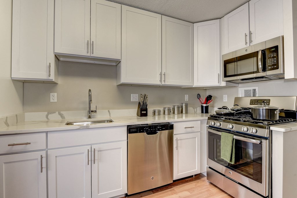 Apartment Rentals in Crystal City Arlington VA