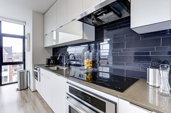 Nice Apartments in NW DC for Rent