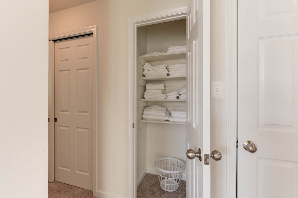 Great Apartment Rentals in National Landing Arlington VA