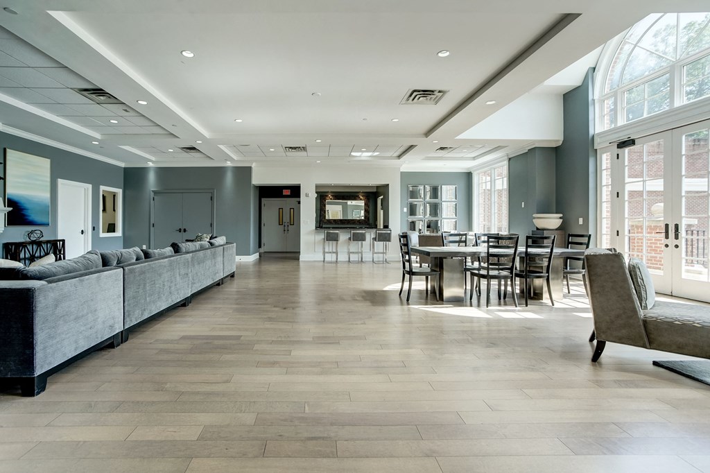 Great Apartment Rentals in National Landing Arlington VA