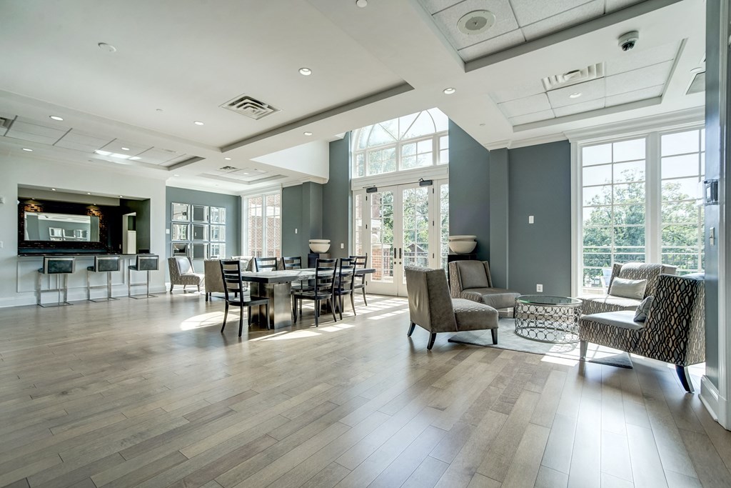 Nice Apartment Rentals in National Landing Arlington VA