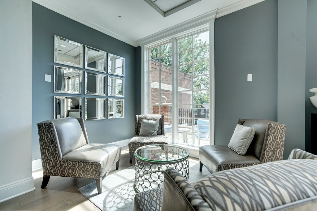 Spacious Apartment Rentals in National Landing Arlington VA