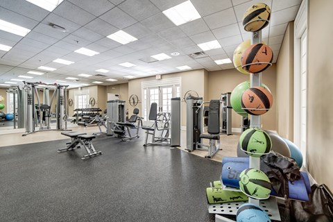 Nice Apartment Rentals in National Landing Arlington VA