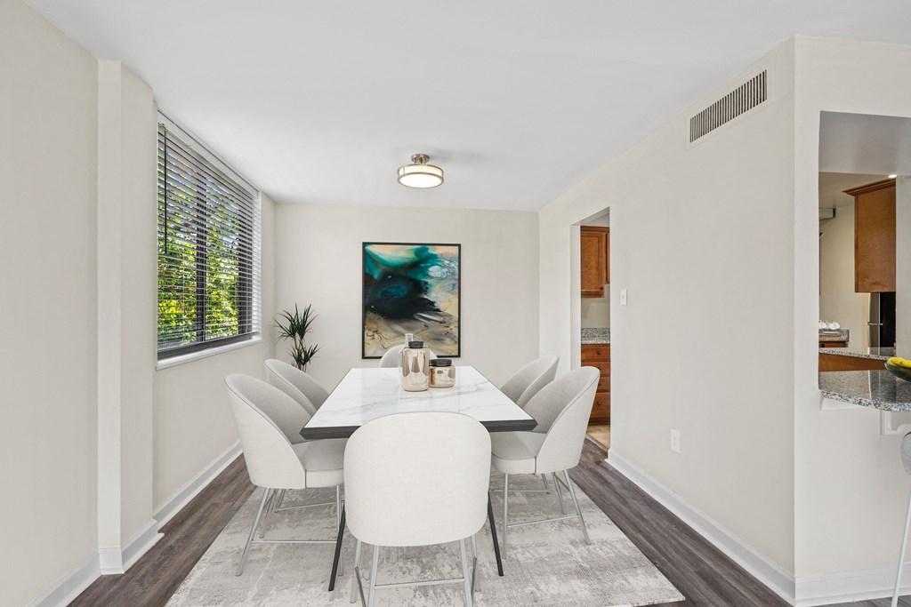 Spacious apartment rentals in Ballston Arlington VA