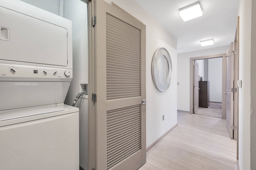 Apartments for rent in Crystal City