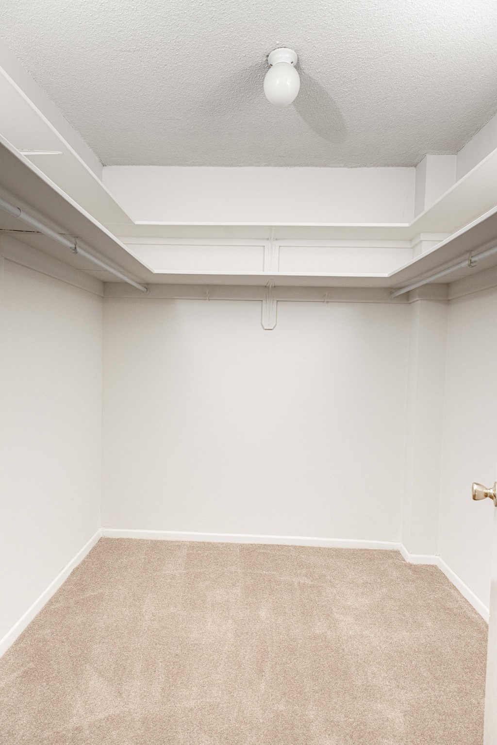 Apartments for rent in Crystal City