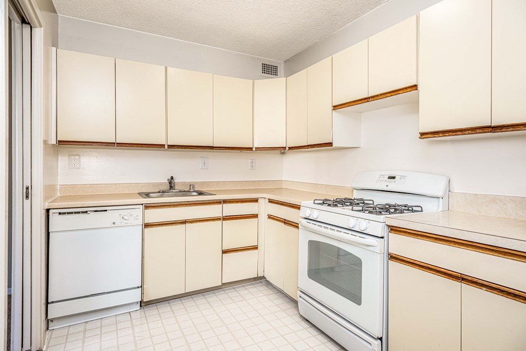 Apartments for rent in Crystal City