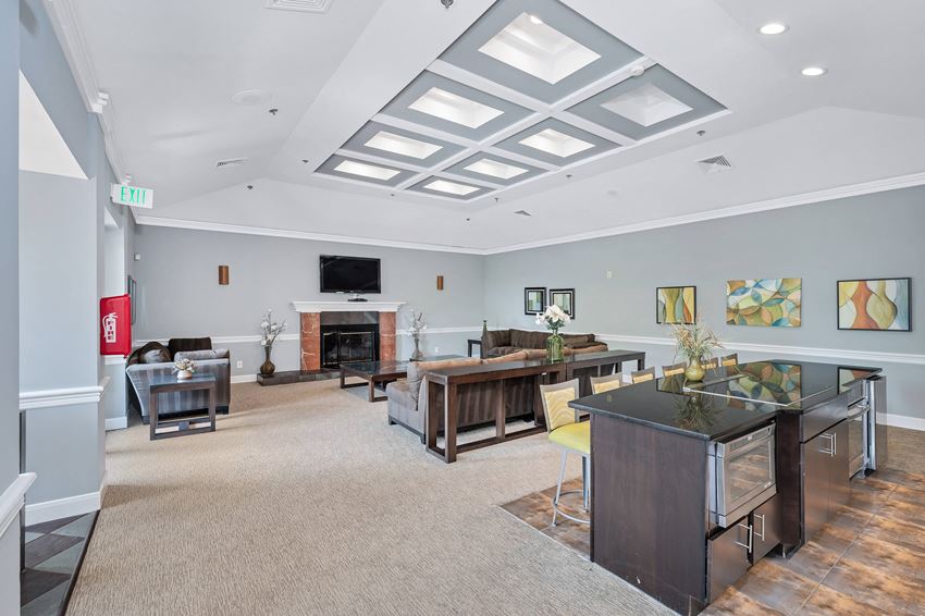 Spacious Clubroom the preserve at ballantyne commons community room