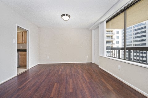 Bay Windows at Crystal Square, Arlington, VA