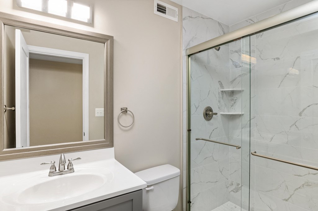 Spacious Apartment Rentals in National Landing Arlington VA