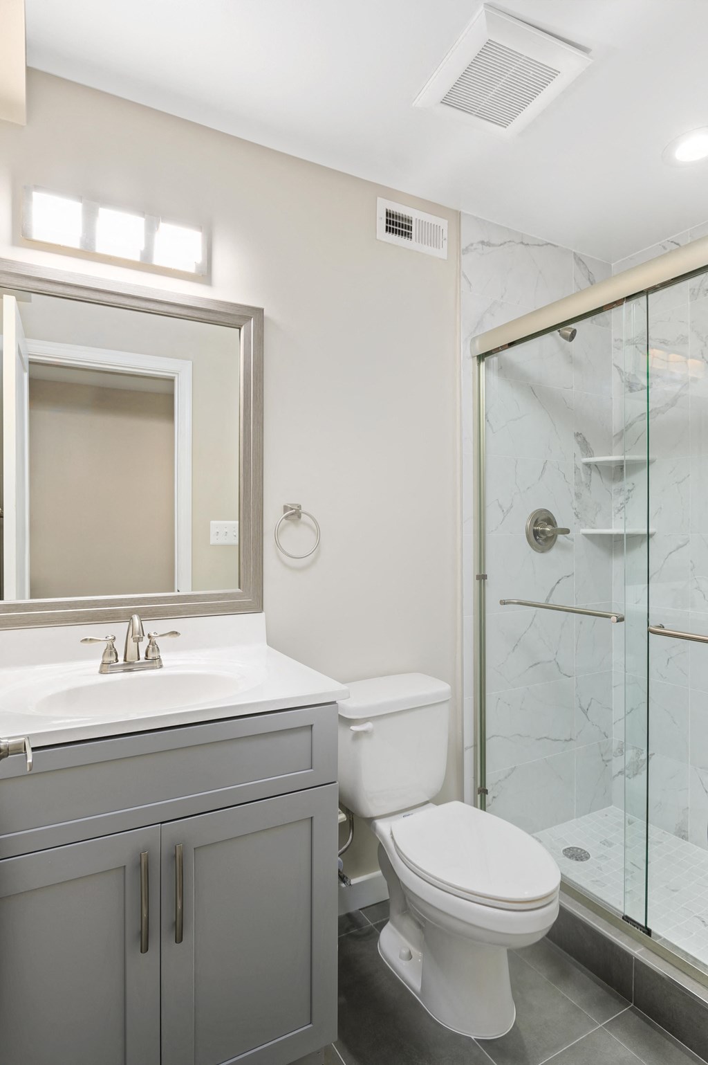 Apartment Rentals in National Landing Arlington VA