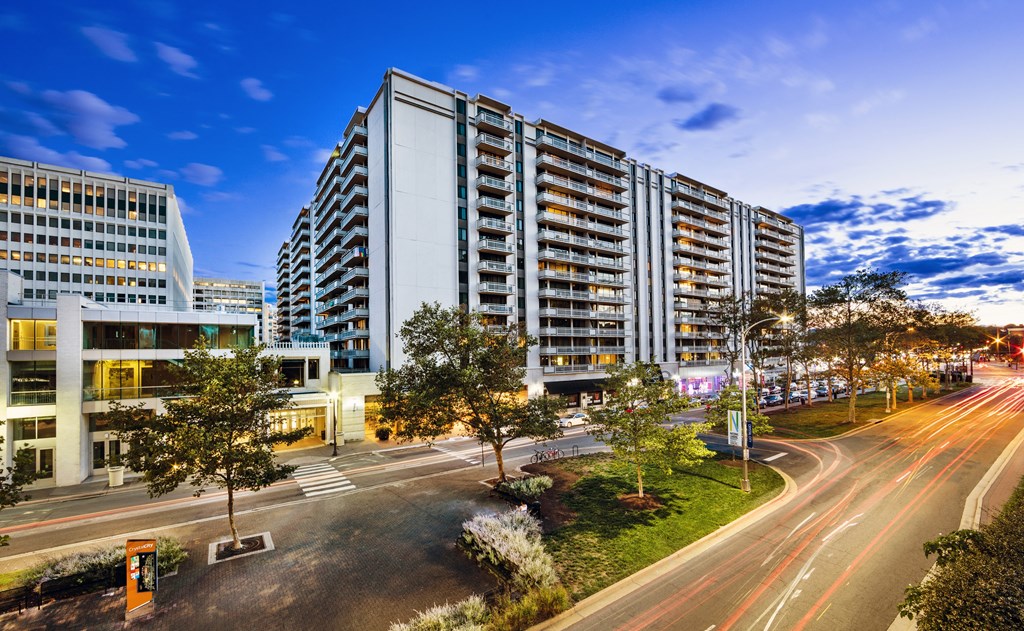 Apartment Rentals in Crystal City VA