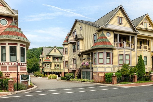 a row of houses on a street