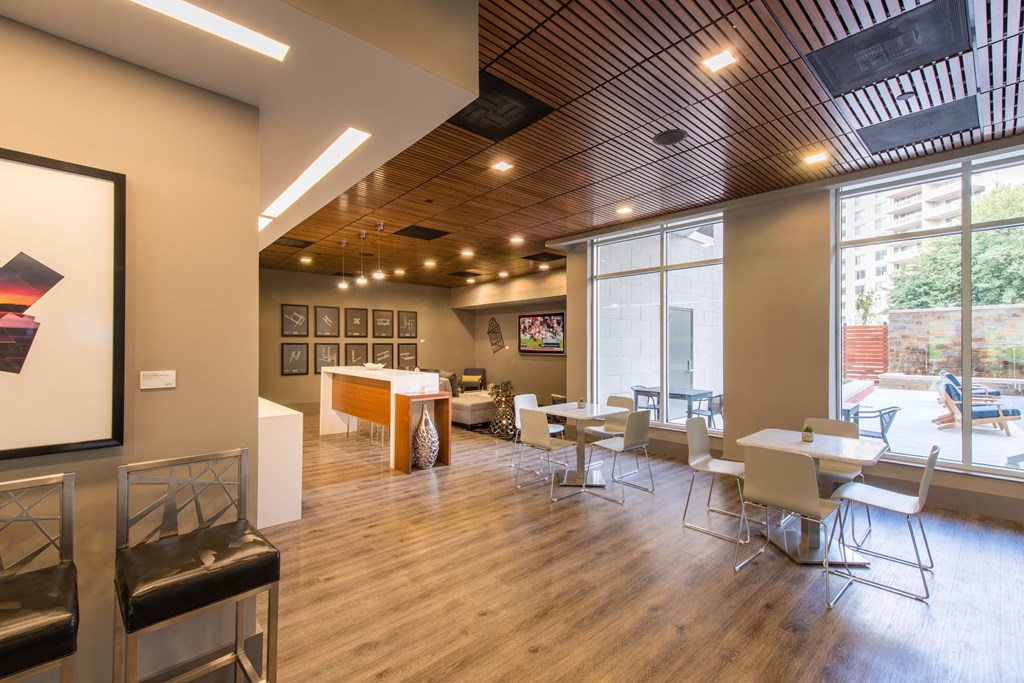 Modern apartment rentals in Crystal City Arlington VA