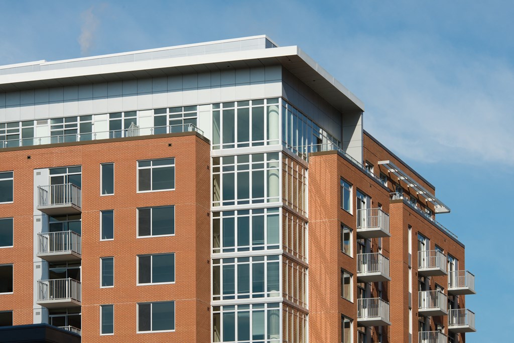 Modern apartment rentals in Crystal City Arlington VA