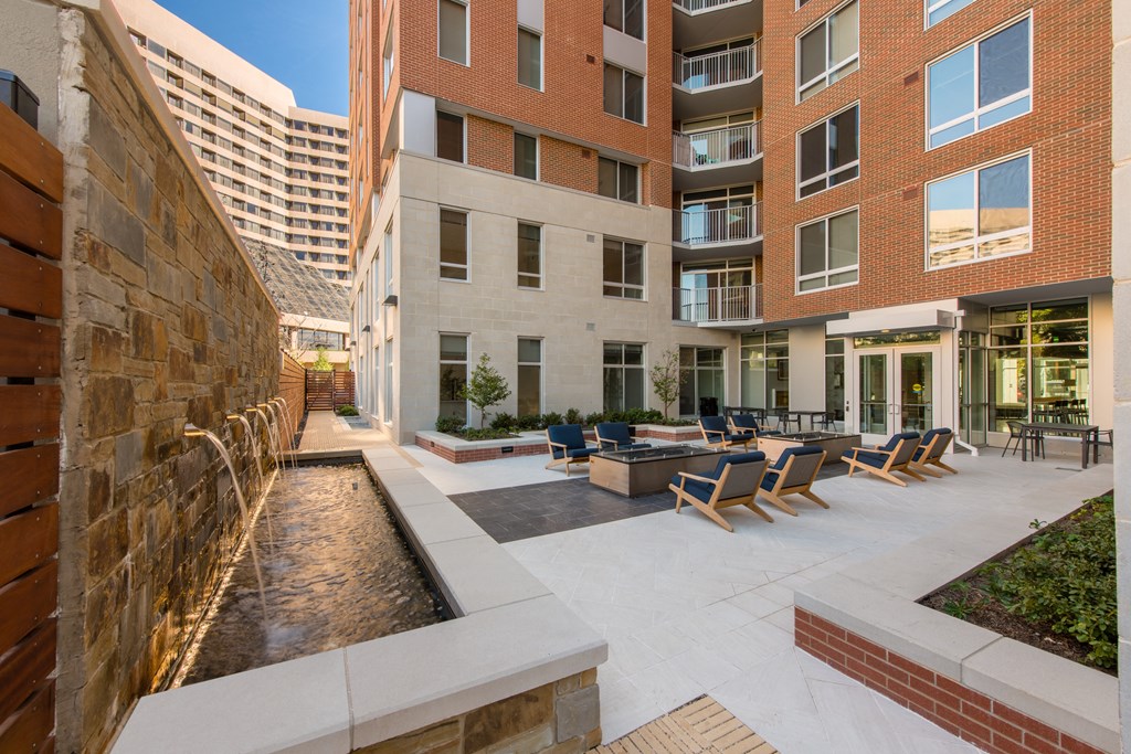 Best Apartment Rentals in Crystal City Arlington VA