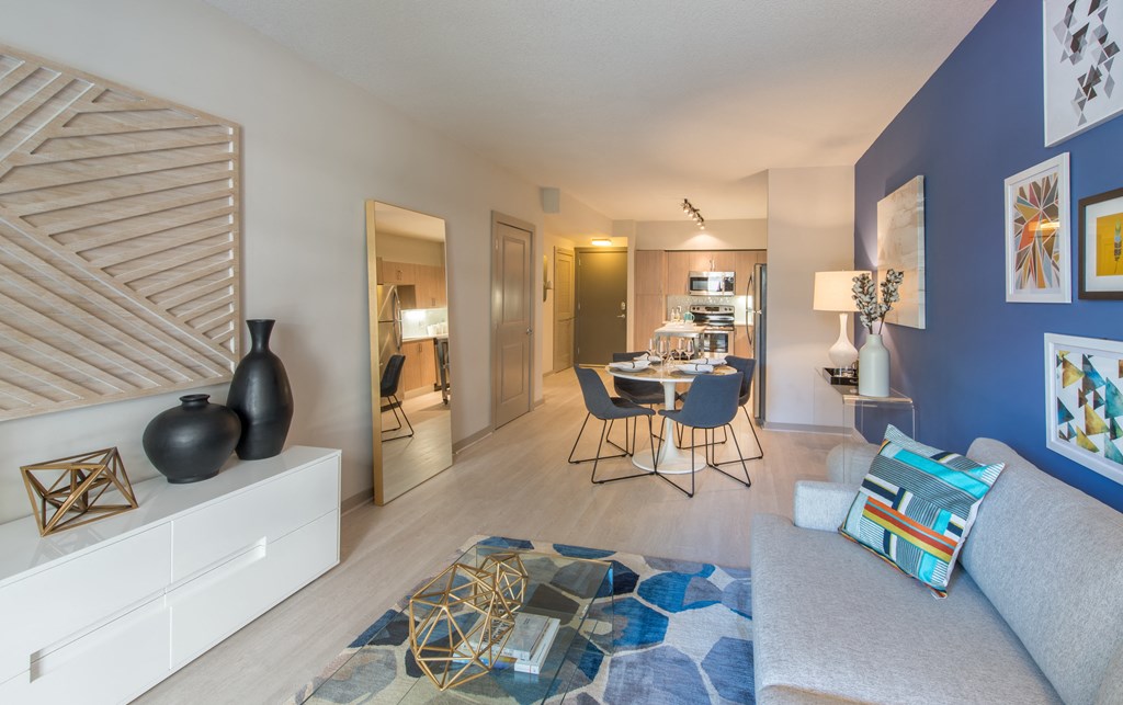 Spacious apartment rentals in Crystal City Arlington Virginia,