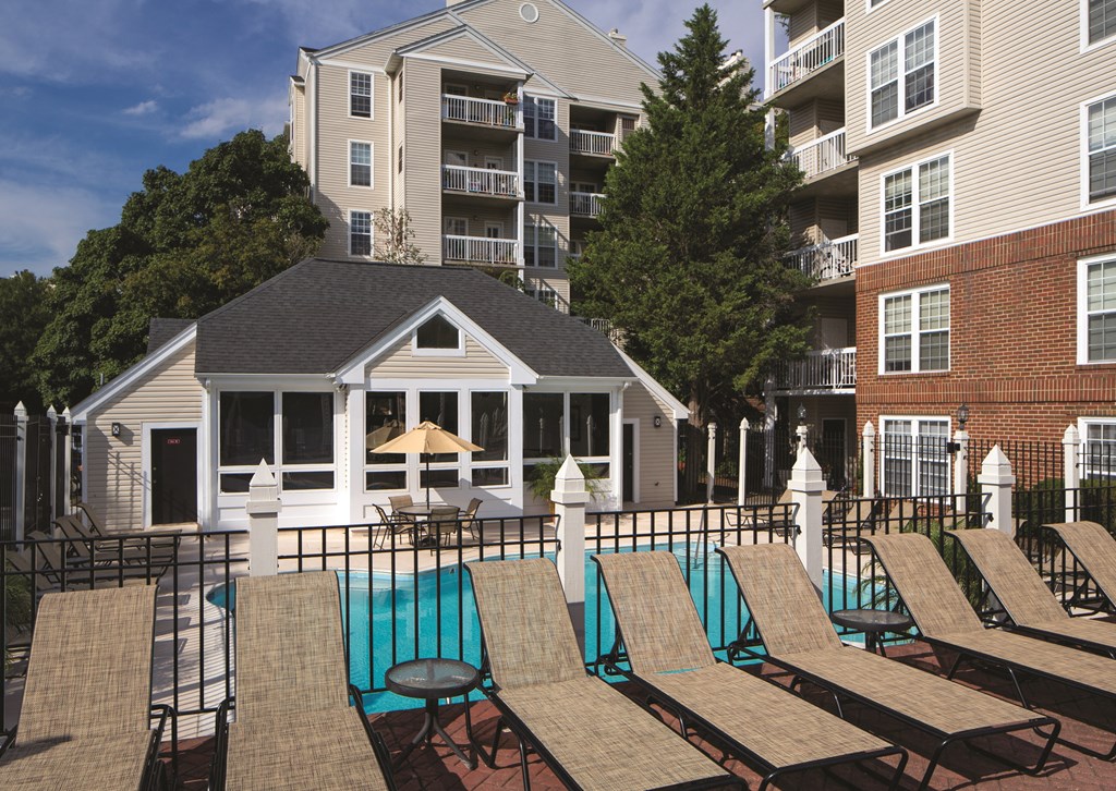 Modern Apartment Rentals in Rosslyn VA