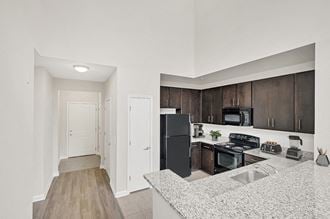 Apartments for rent in Crystal City - Photo Gallery 4