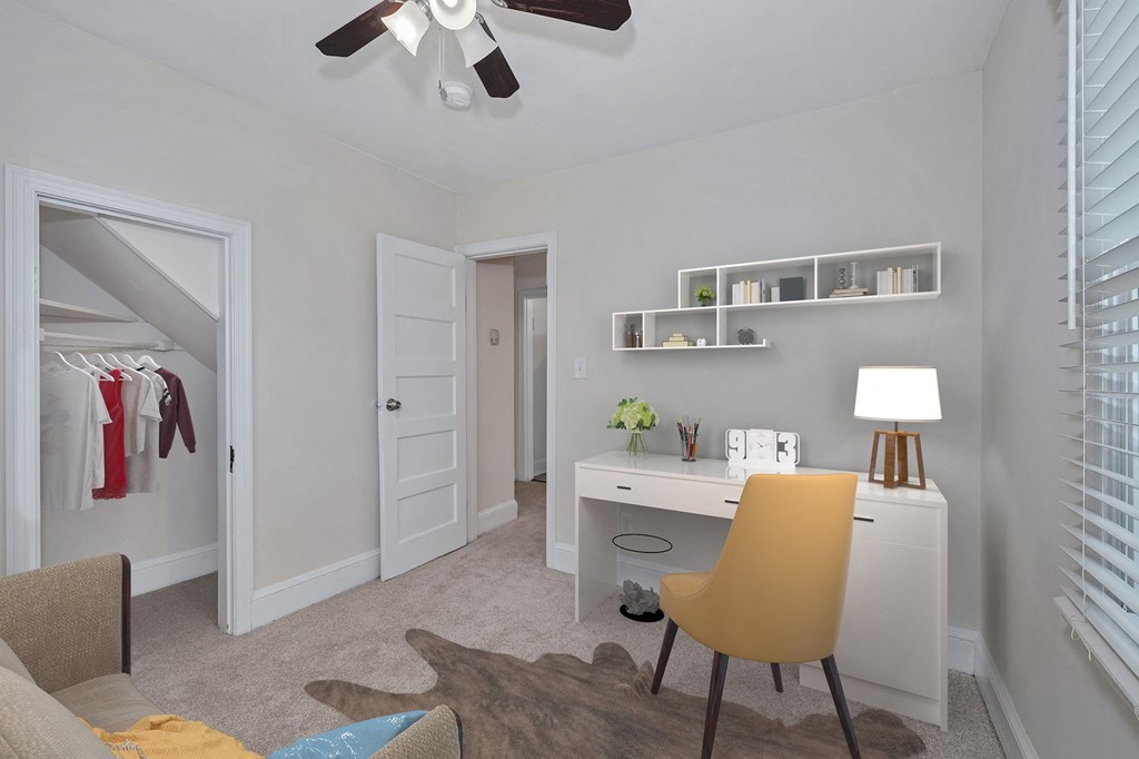 Living room with ceiling fan