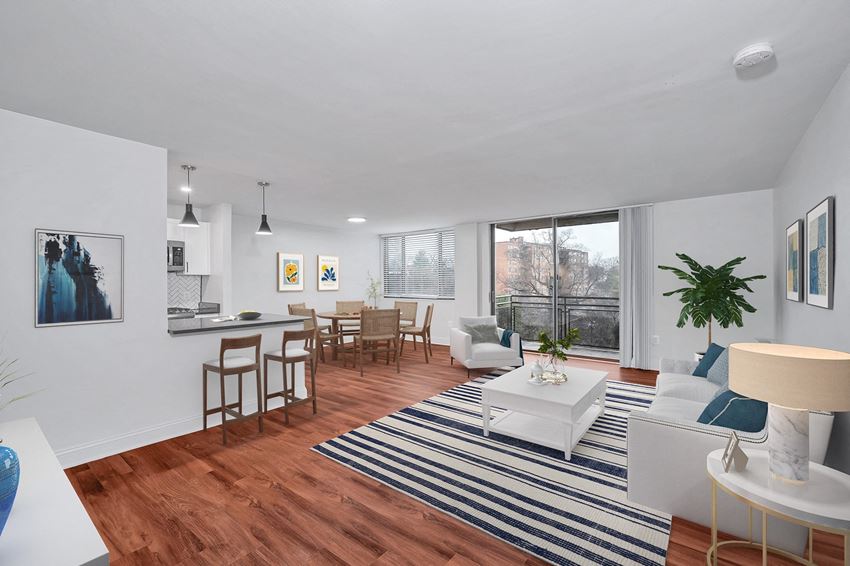 Renovated Interiors Apartments for rent near GMU - Photo Gallery