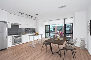 Luxury apartments in Shaw DC - Photo Gallery 65