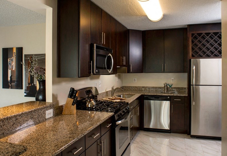 Apartment Rentals in Crystal City