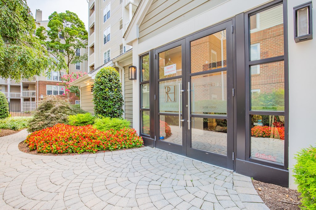 Beautifully Landscaped Community