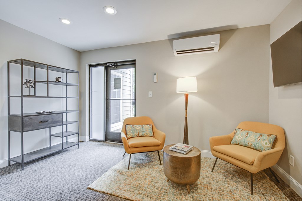 WFH in Our Cozy Business Center