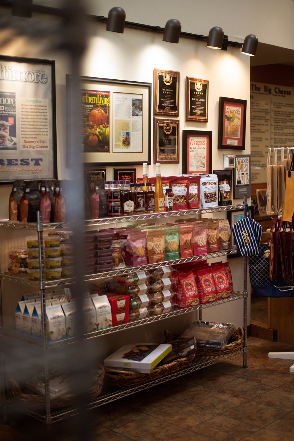 Local Boutique Shoppe Details and Design