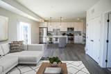 Arris Blaine Apartments
