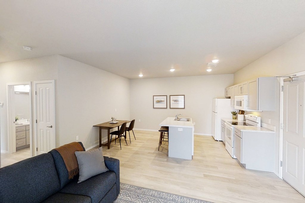 2-Bedroom apartment home at Central Park Apartments in Greenville MI