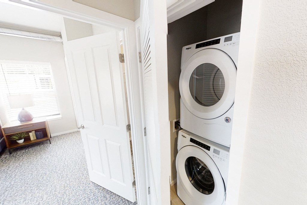 2-Bedroom apartment home at Central Park Apartments in Greenville MI