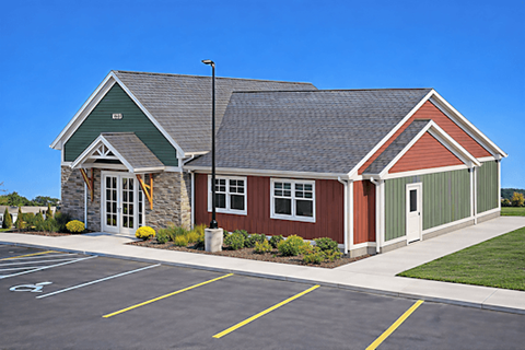 Clubhouse - Central Park Apartments in Muskegon MI