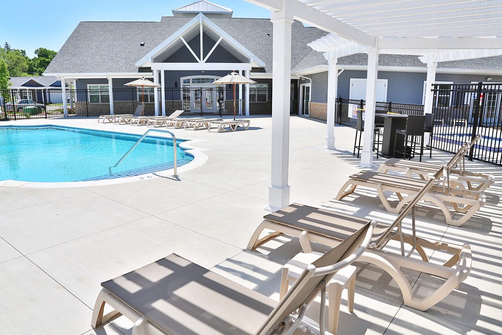 the swimming pool at the resort at longboat key club