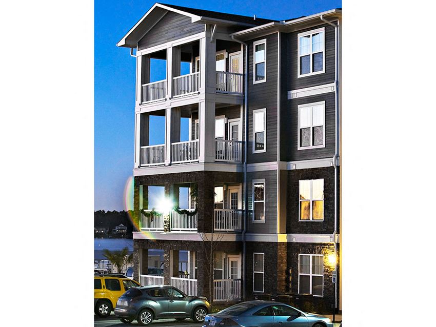 Apartment Exterior View Apartment Exterior View at The Residence at Marina Bay, Irmo, 29063