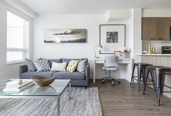 The Bristol_Living Room - Photo Gallery 7