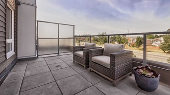 The Bristol_Balcony - Photo Gallery 3