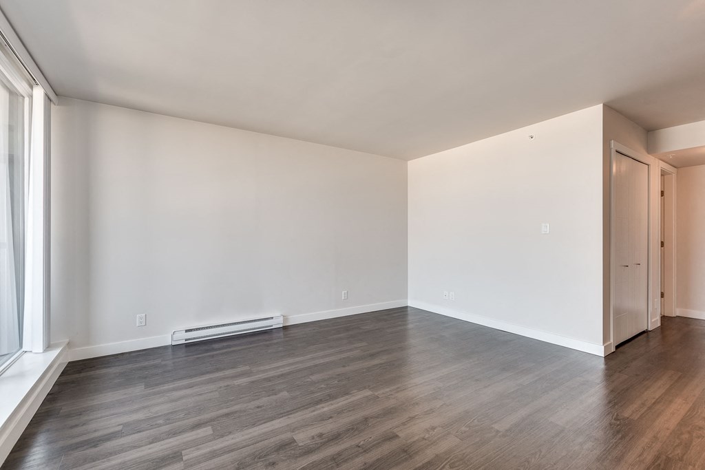 B4 (1 Bed) - bedroom