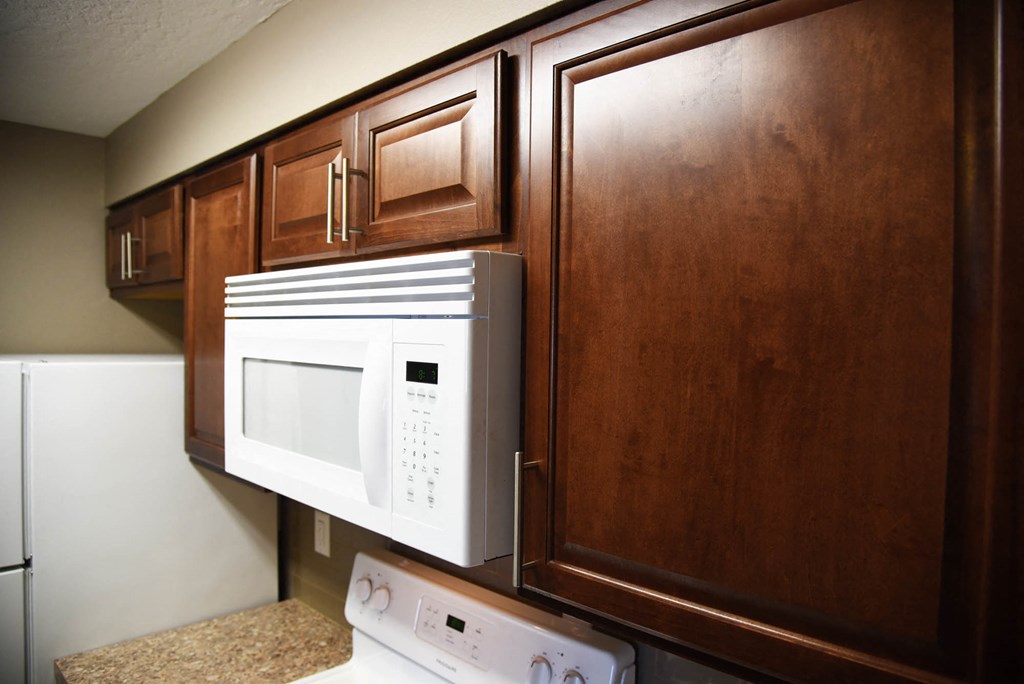 Fully Equipped Kitchen With Modern Appliances at Railhead Apartments, Spokane